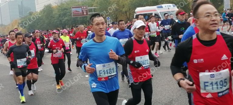 新闻类：新冠疫情期北京首场全程马拉松